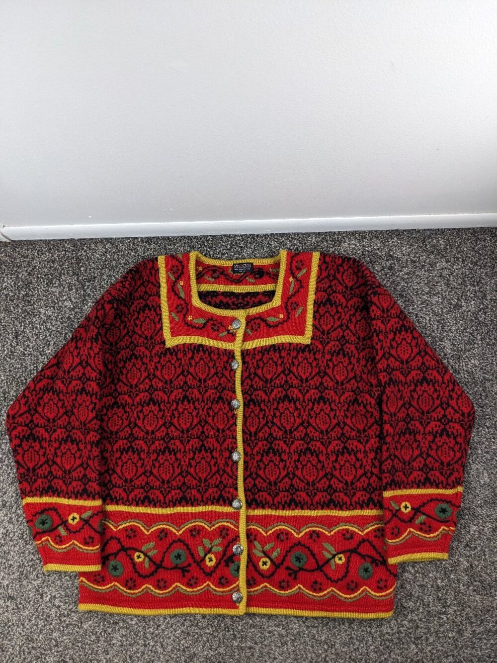 Vrikke Norwegian Sweater Wool Nordic Cardigan Fair Isle Floral Red Womens Medium